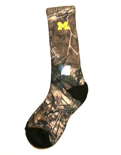 MENS MICHIGAN UNIVERSITY WOLVERINES REALTREE SILK CAMO SOCKS 10/13